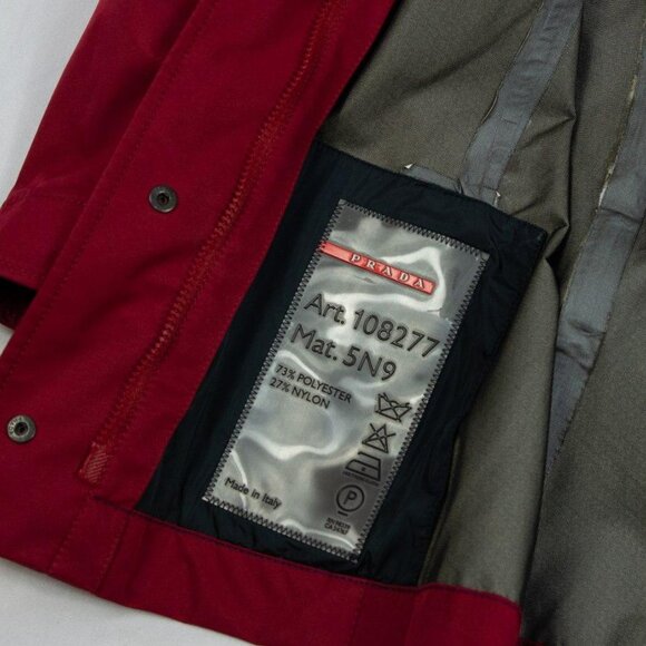 PRADA SPORT BURGUNDY JACEKT WITH REMOVABLE SLEEVES - Picture 11 of 13